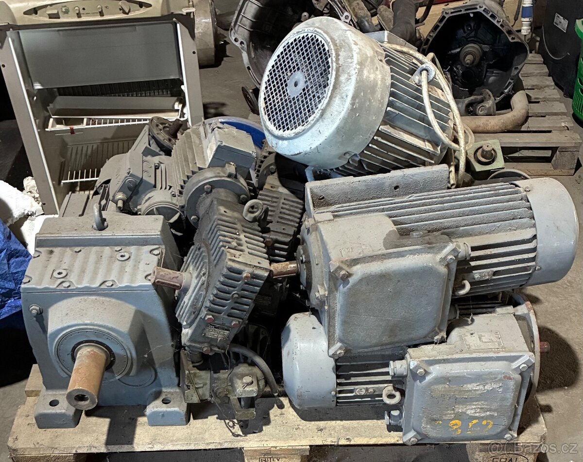 Různé elektromotory některé i s převodovkou - 3