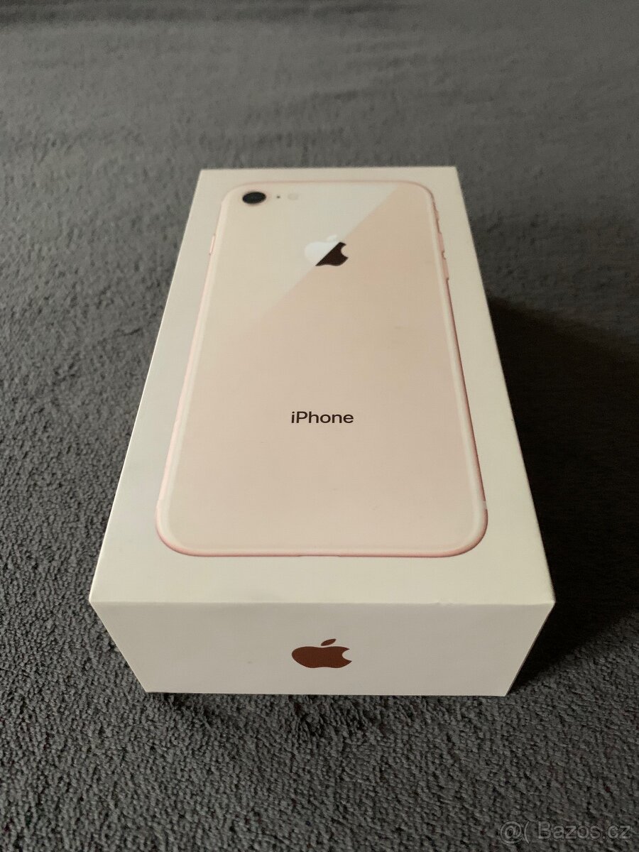 iPhone 8 RoseGold - 3