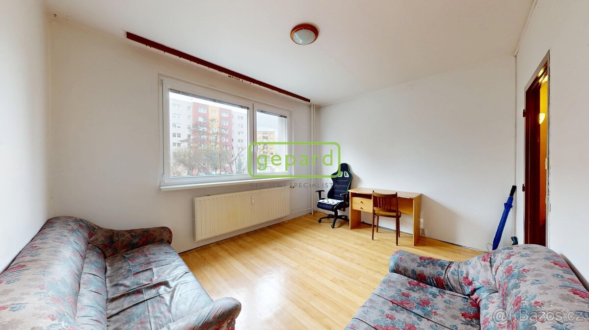 Byt 3+1 na sídlišti Špičák VÝRAZNÁ SLEVA - 3