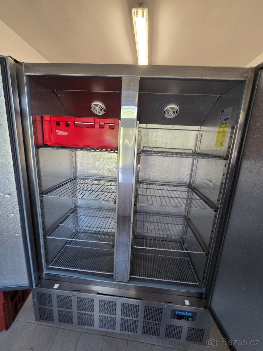 Prodám dvoukřídlou gastro lednici Polar – nerez, TOP stav - 3