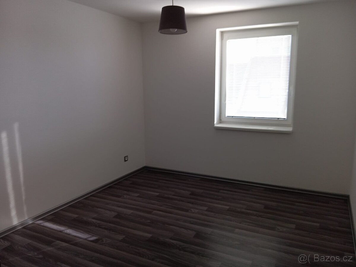 BYT 2+kk s terasou Uherský Brod - 3
