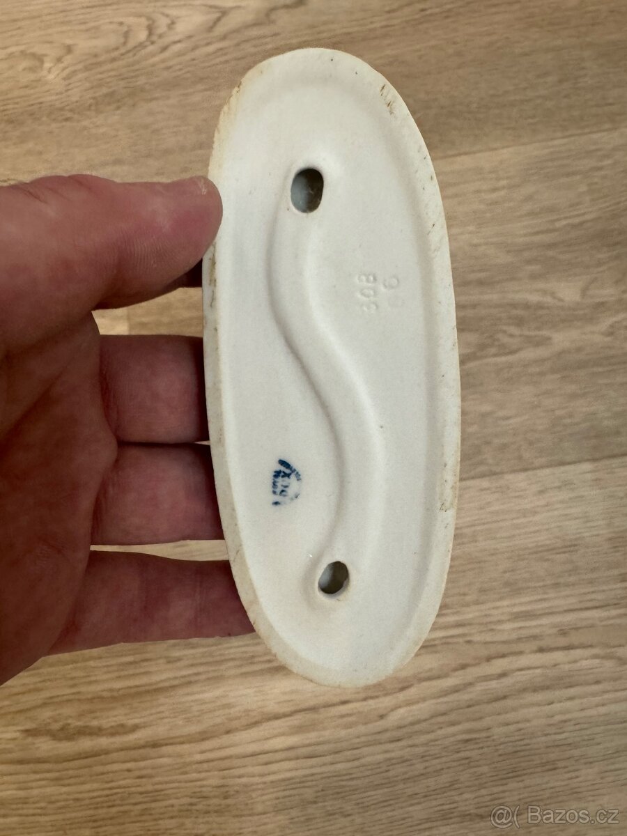 Soška Royal Dux - 3