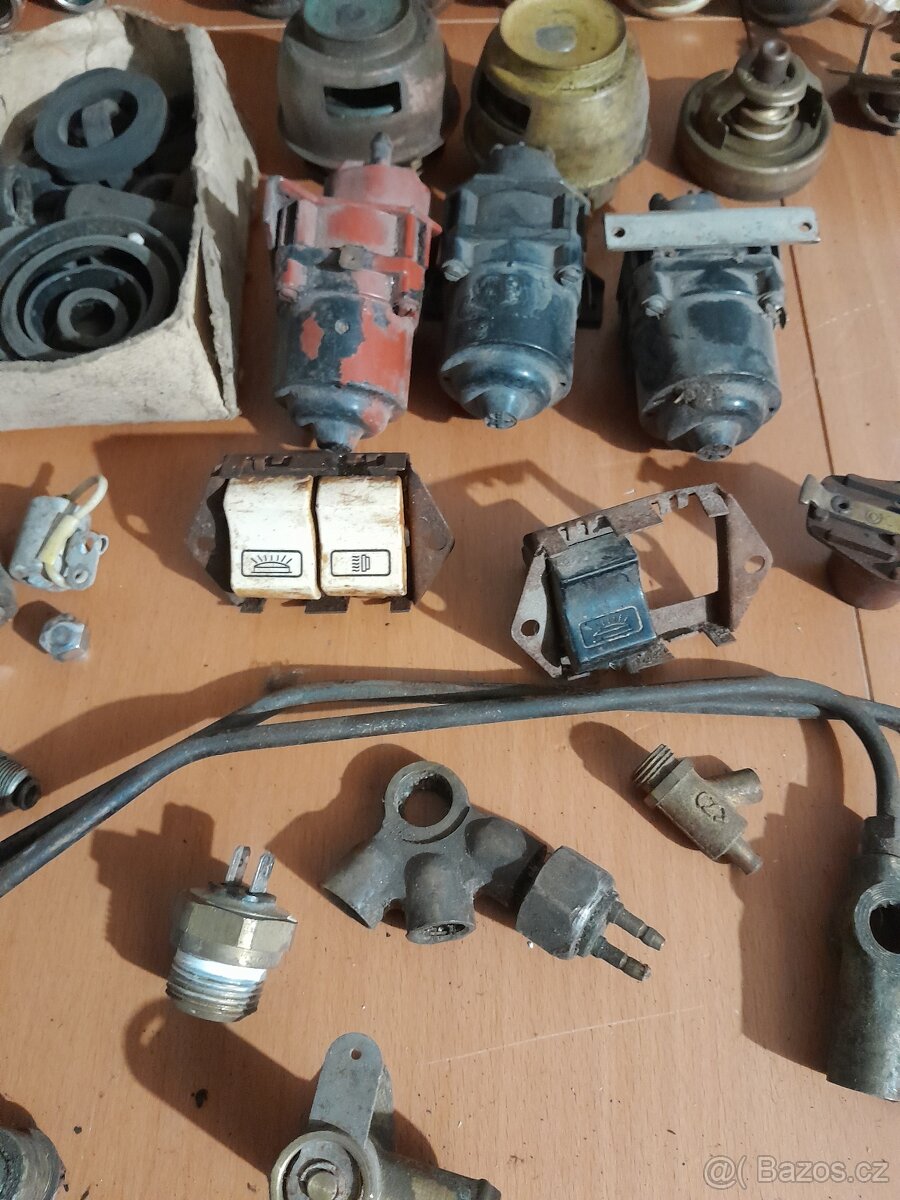 Gaz 21,24,Škoda náhradní díly - 3