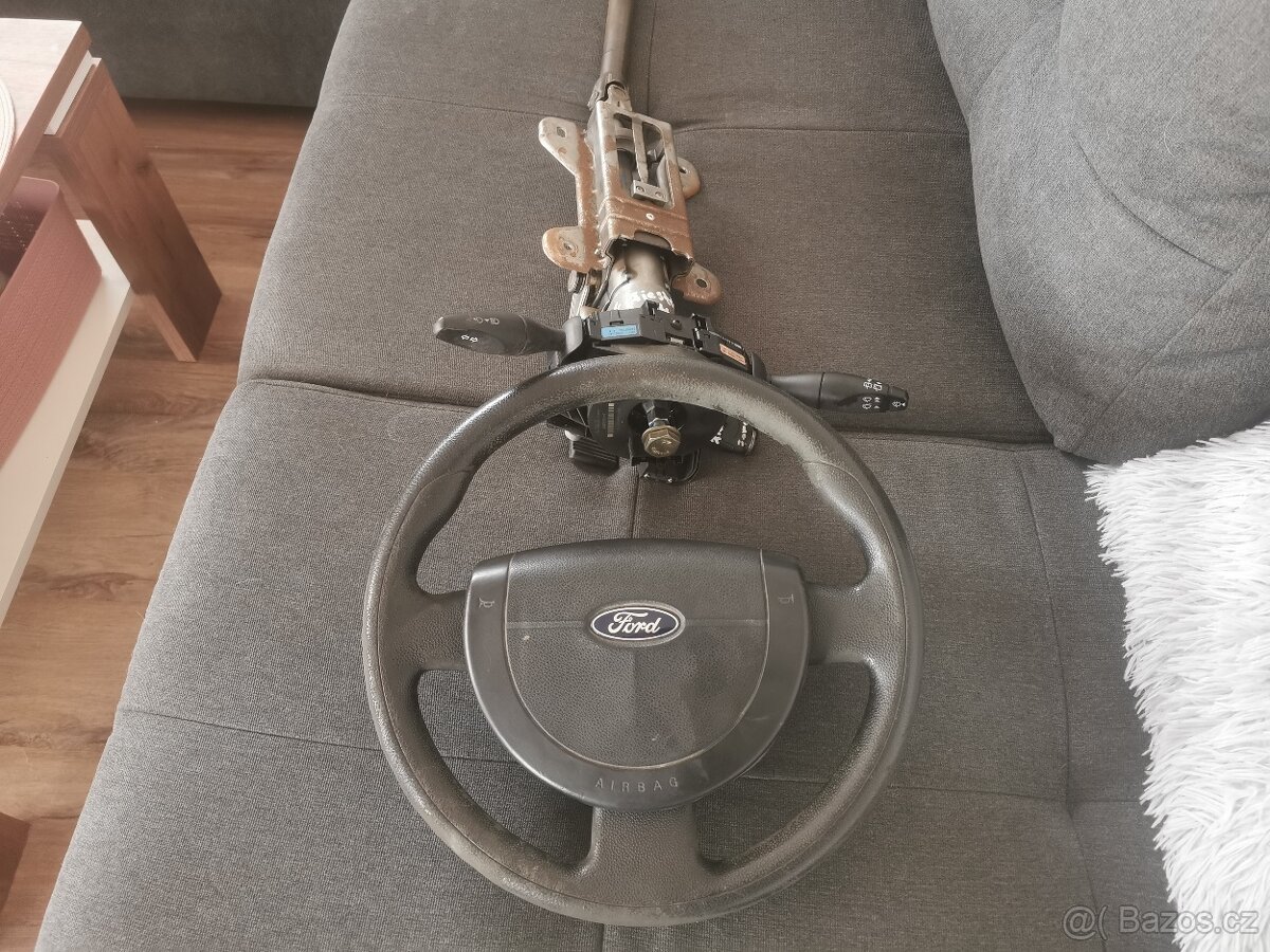 Ford Fiesta volant s eirbekem tyč řízení - 3