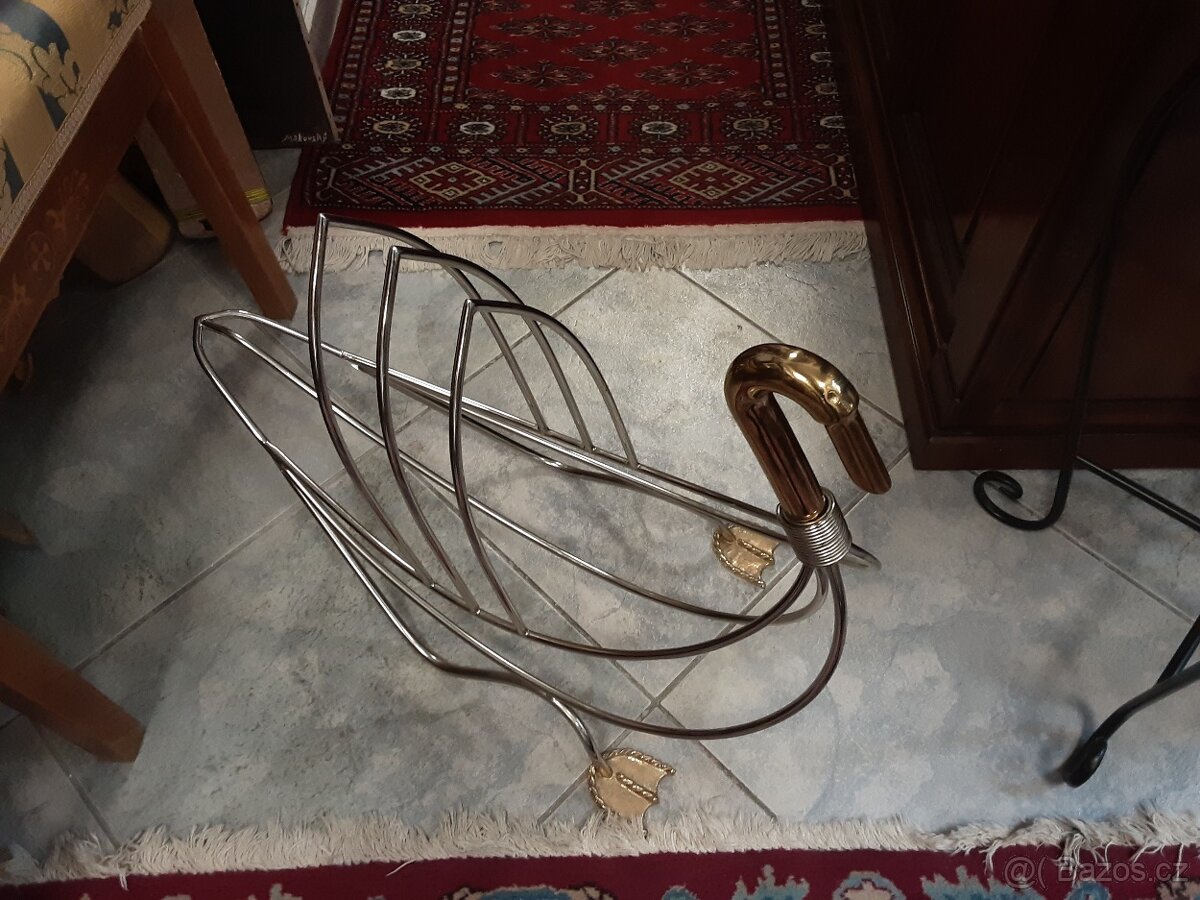 Designový stojan na časopisy - 3