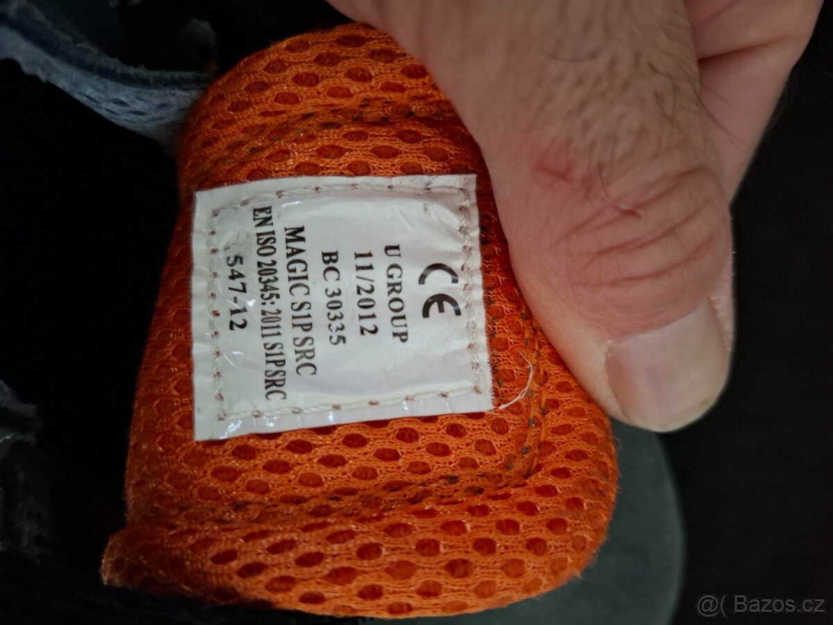 pracovní obuv vel. 40(6,5)-nová - 3