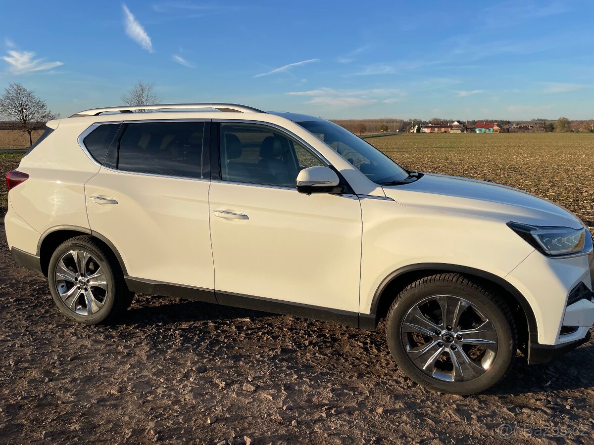 SsangYong Rexton - 3