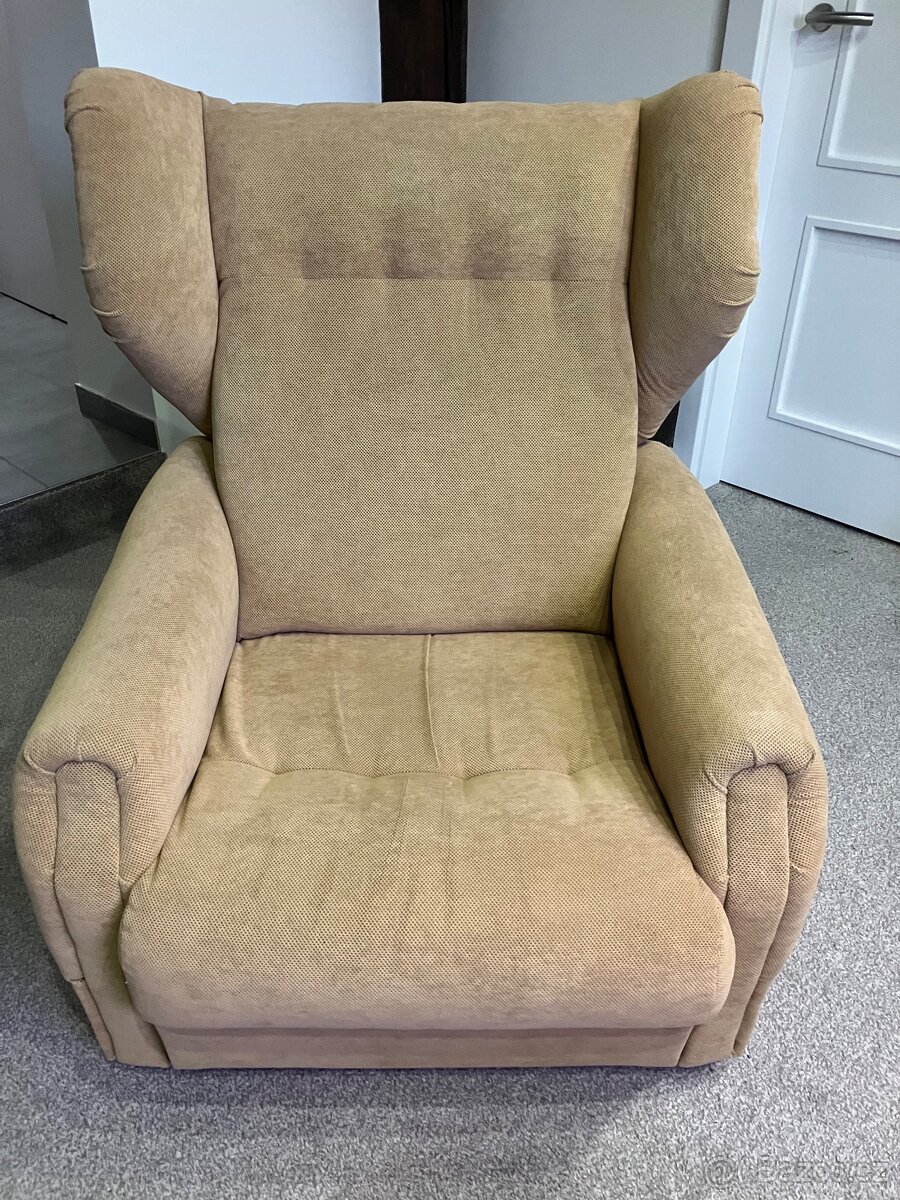 Prodám 2x retro křeslo typu ušák - 3
