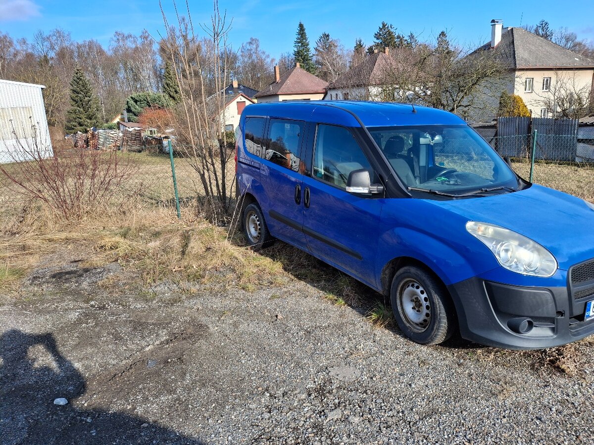 Fiat Doblo combi 1.3 na nahradní díly - 3