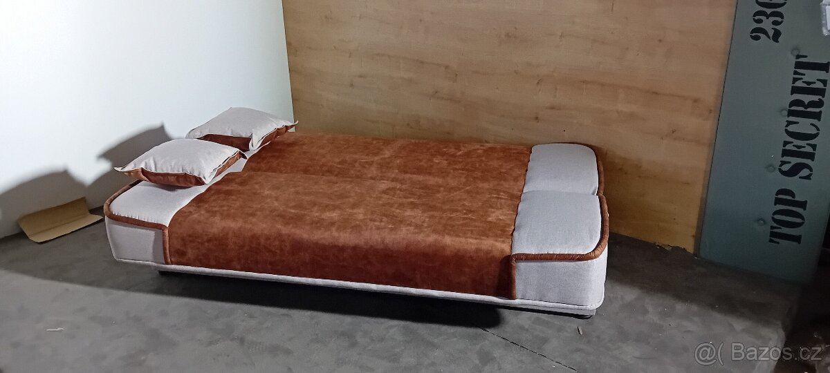 Prodám nový trojsed - 3
