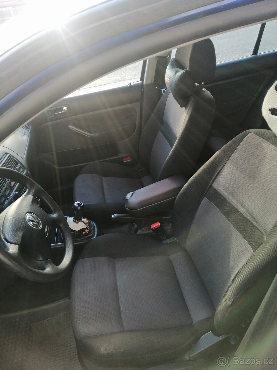 VW Golf IV 1.4 16V na díly - 3