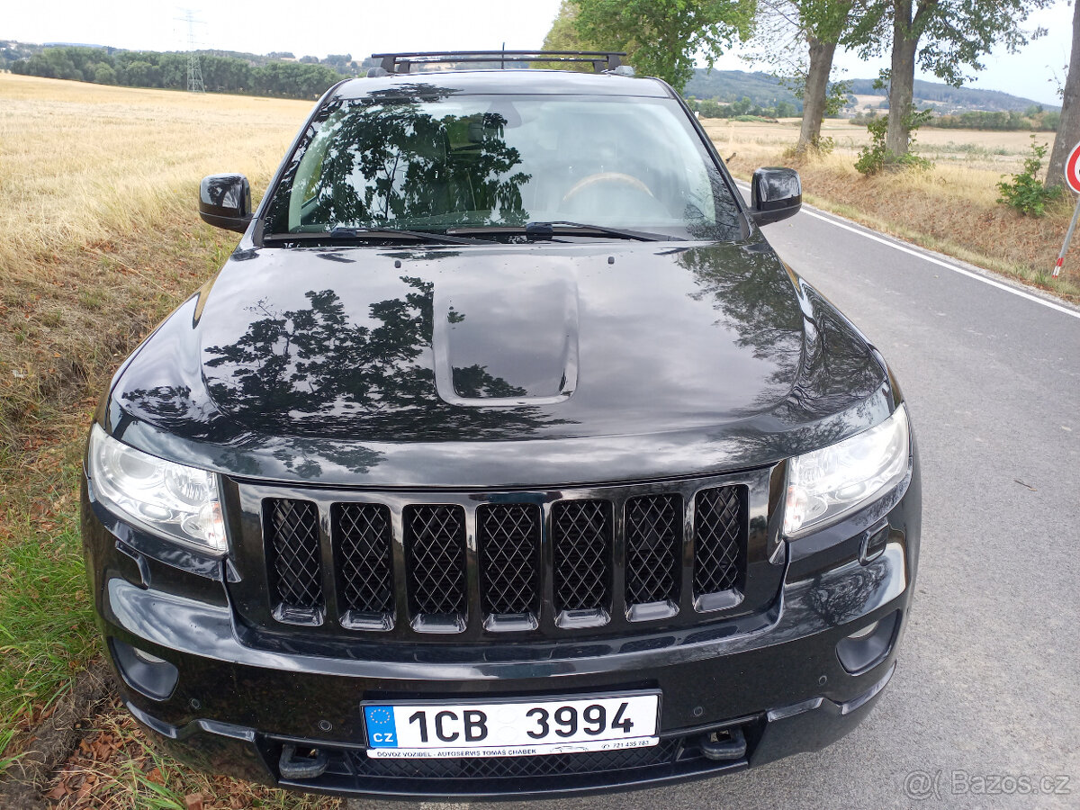 Jeep Grand Cherokee 3.6 2011 Overland - 3