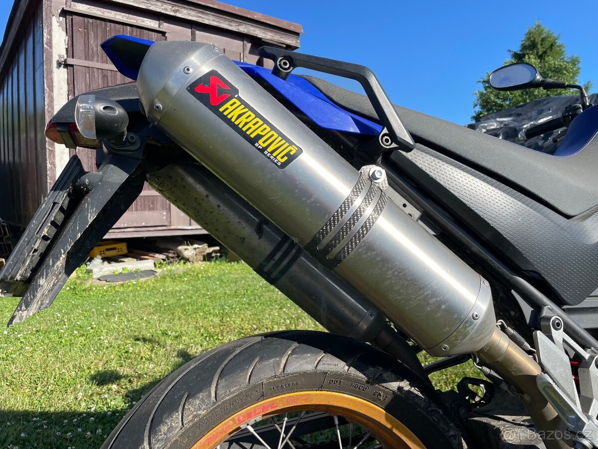 Motorka Yamaha XT660X Supermoto