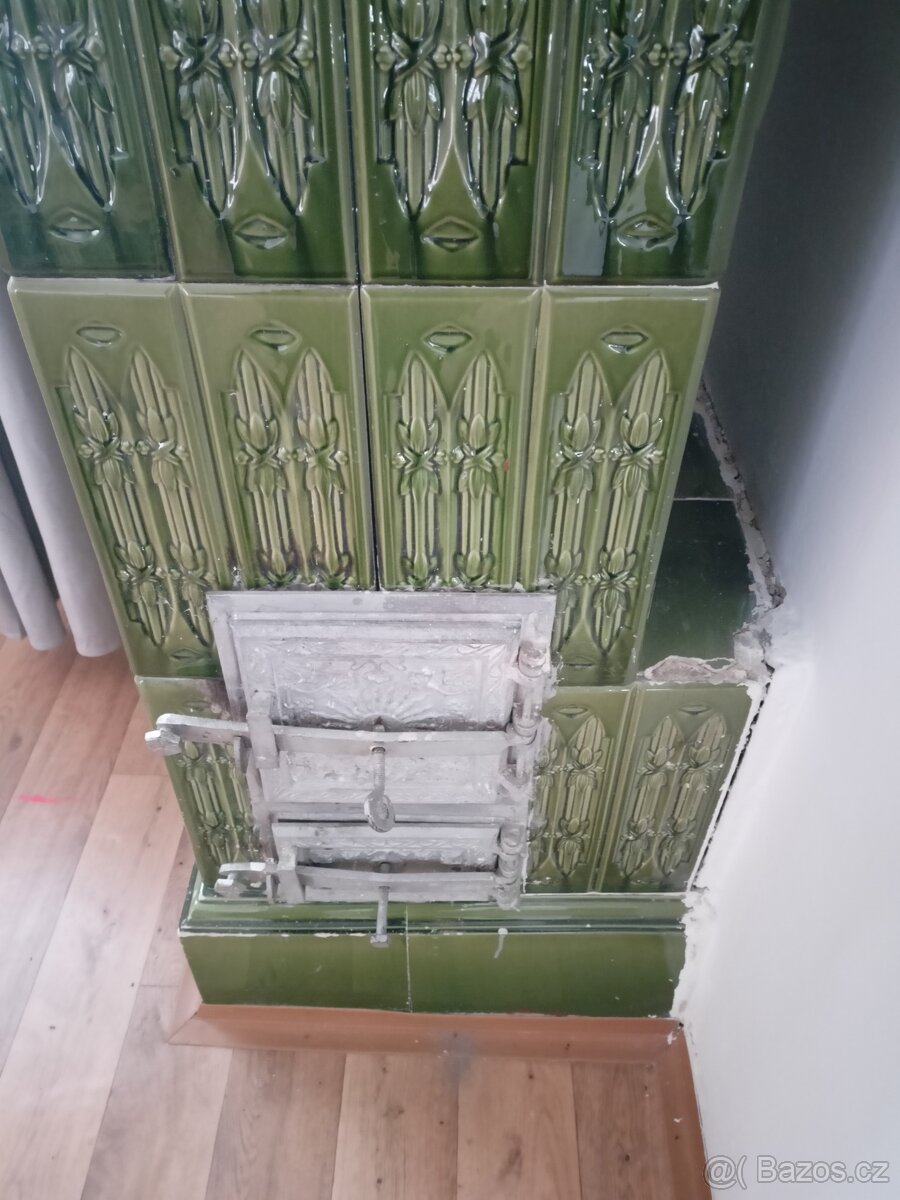 Stará kachlová kamna - 3