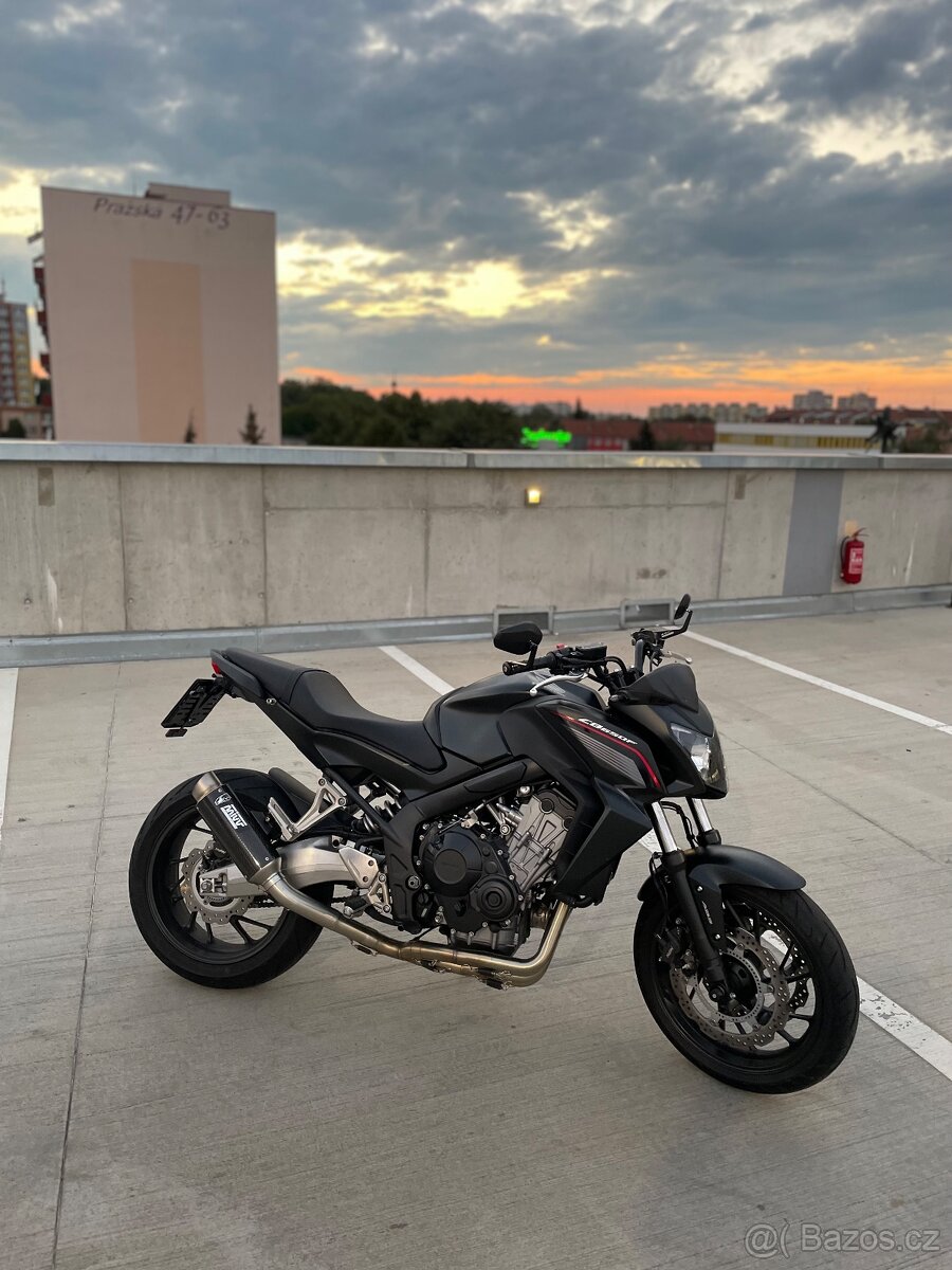 Honda CB 650F - 35kW v TP - 3