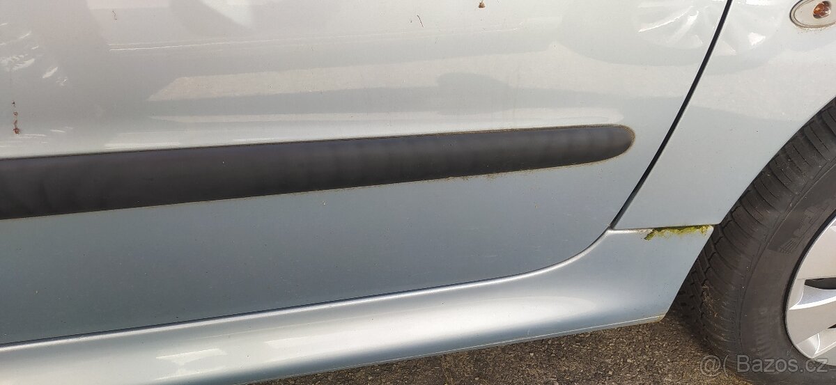 Prodám Peugeot 206 - 3