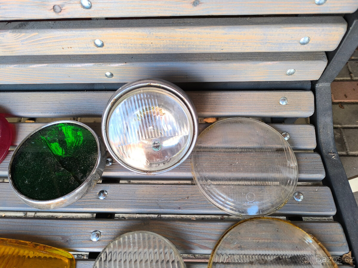 Staré kryty světel skleněné mix Pal,veterán,motorka,parabola - 3