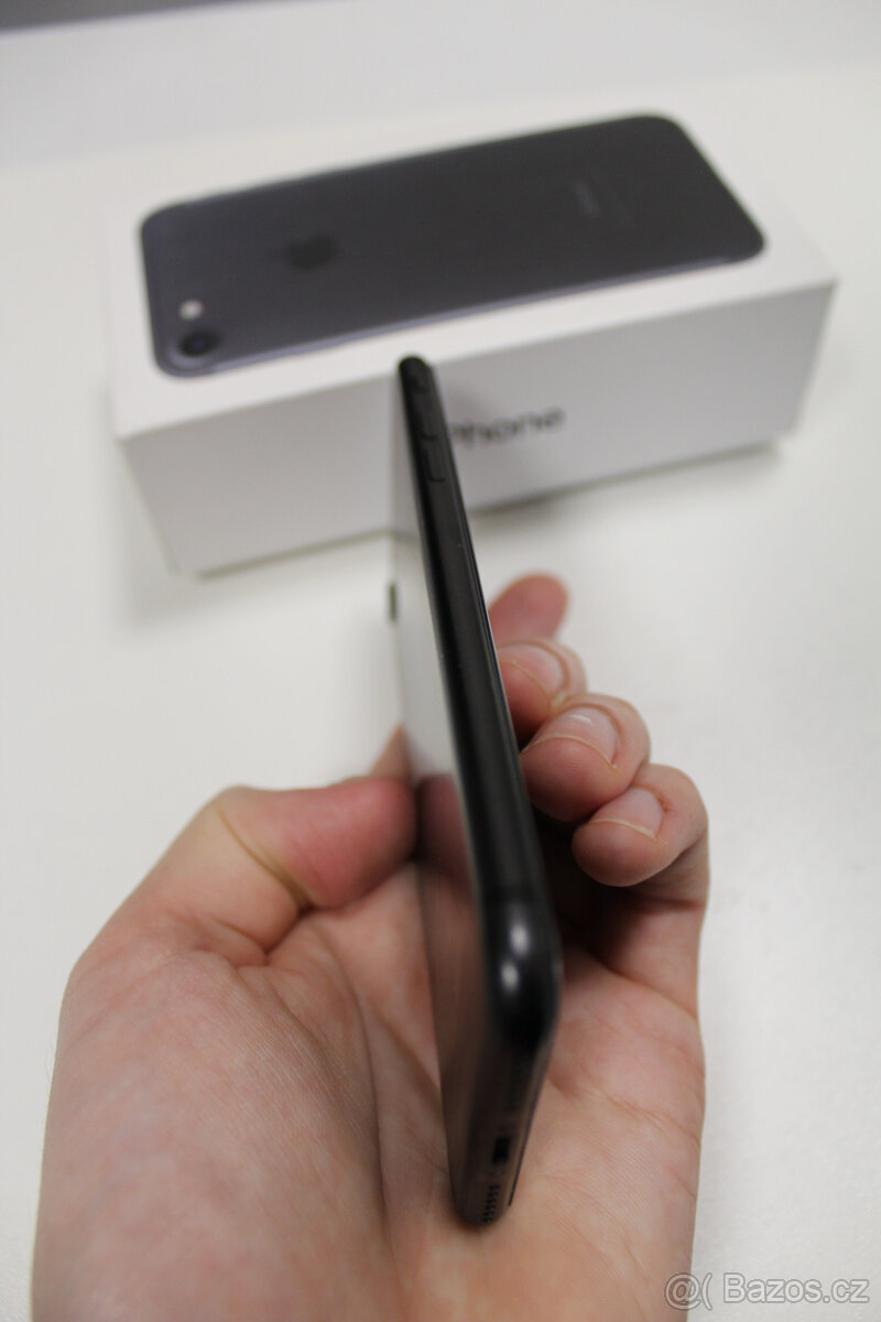 Apple iPhone 7 32gb BLACK - 3