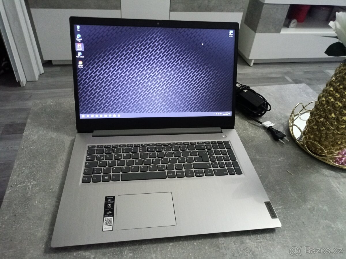 Lenovo IdeaPad 3 17ADA05 - 3