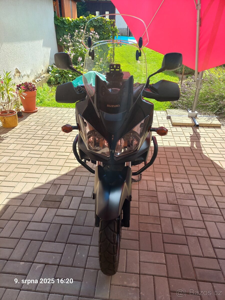 Prodám Suzuki DL 650 model 2008 - 3