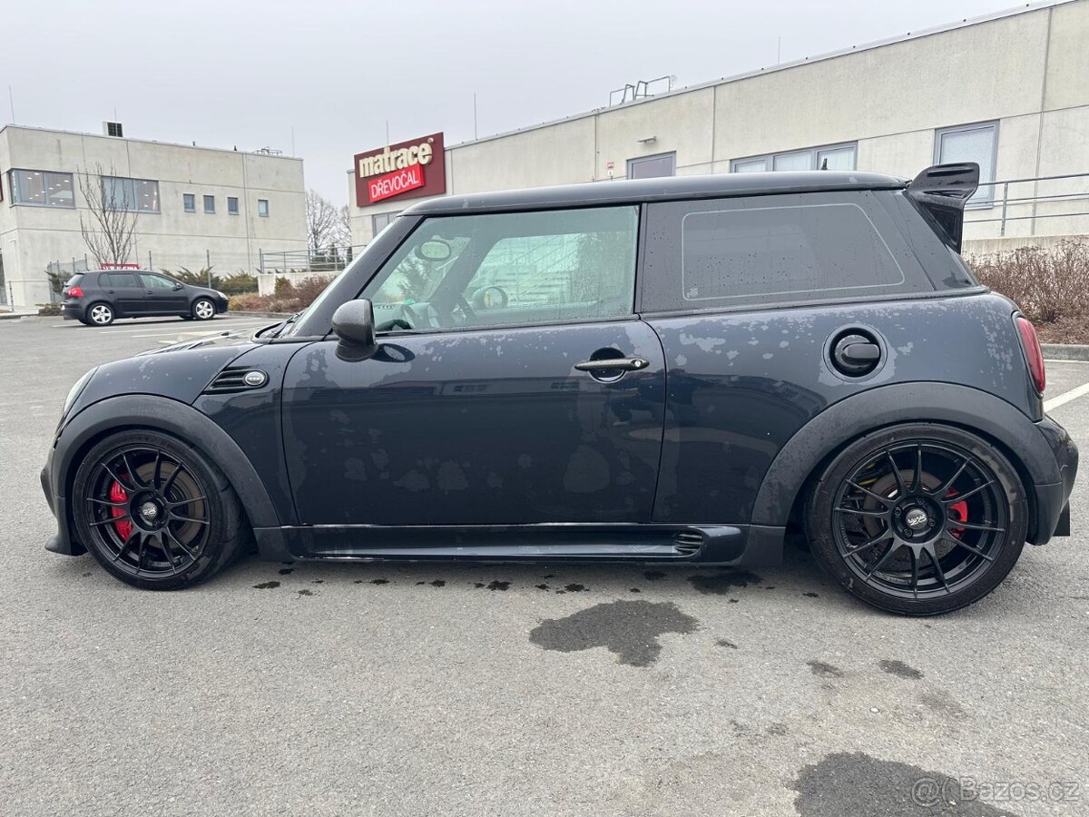Mini Cooper JCW R56 - 3