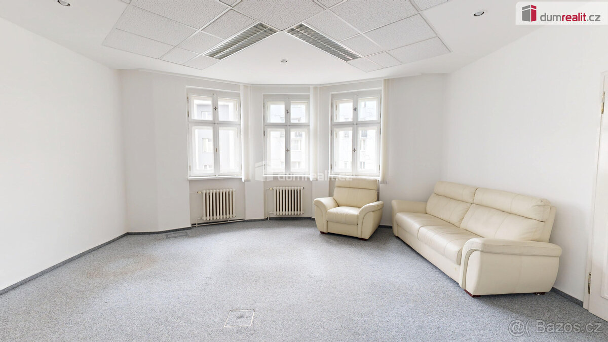 Pronájem, kancelář, 26m2, Ostrava, ul. Nádražní - 3