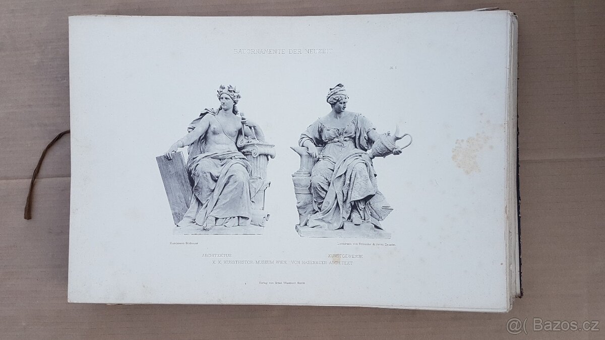 Starou obrazovou sbírku stavebních ornamentů - 3