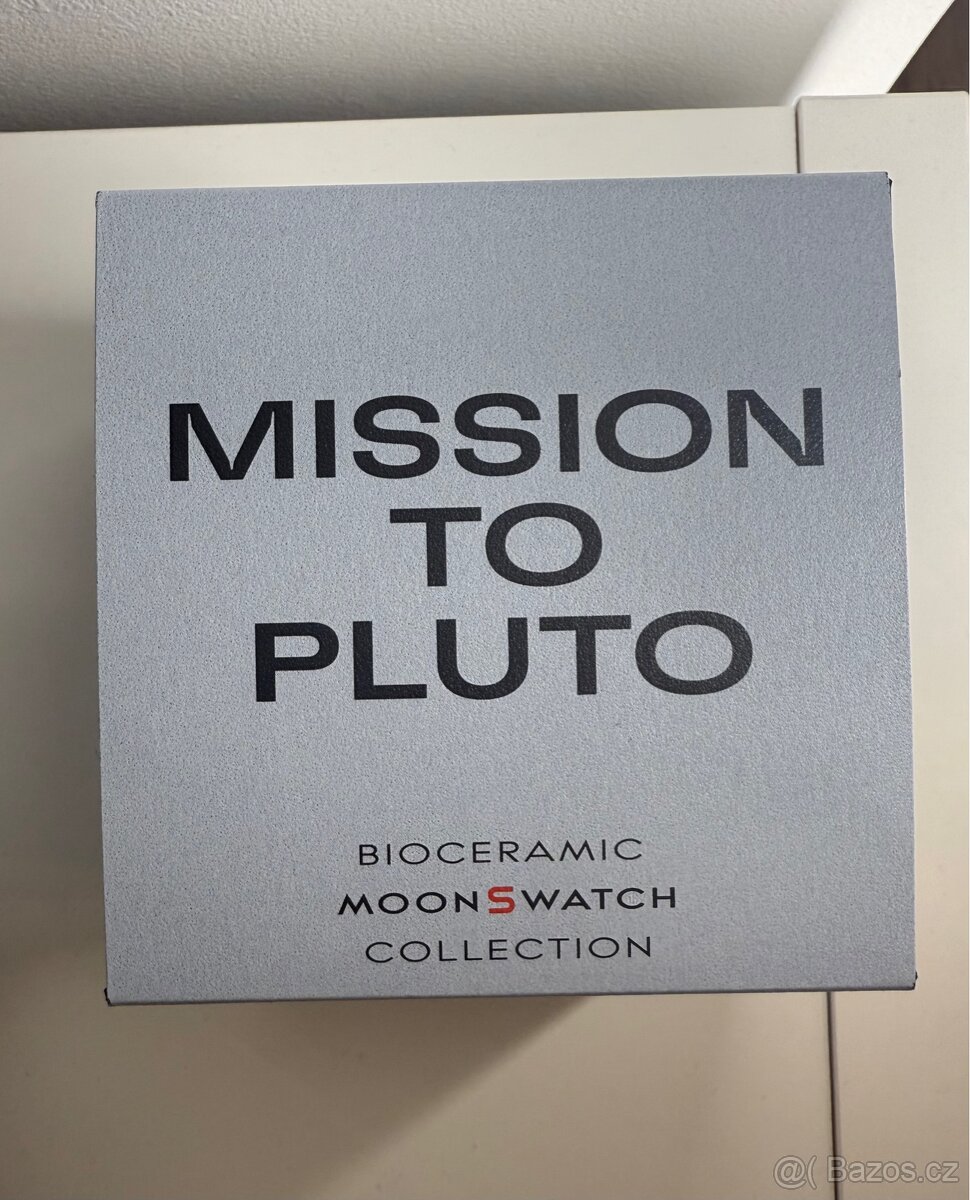 Omega x Swatch - Moonswatch - Pluto - 3