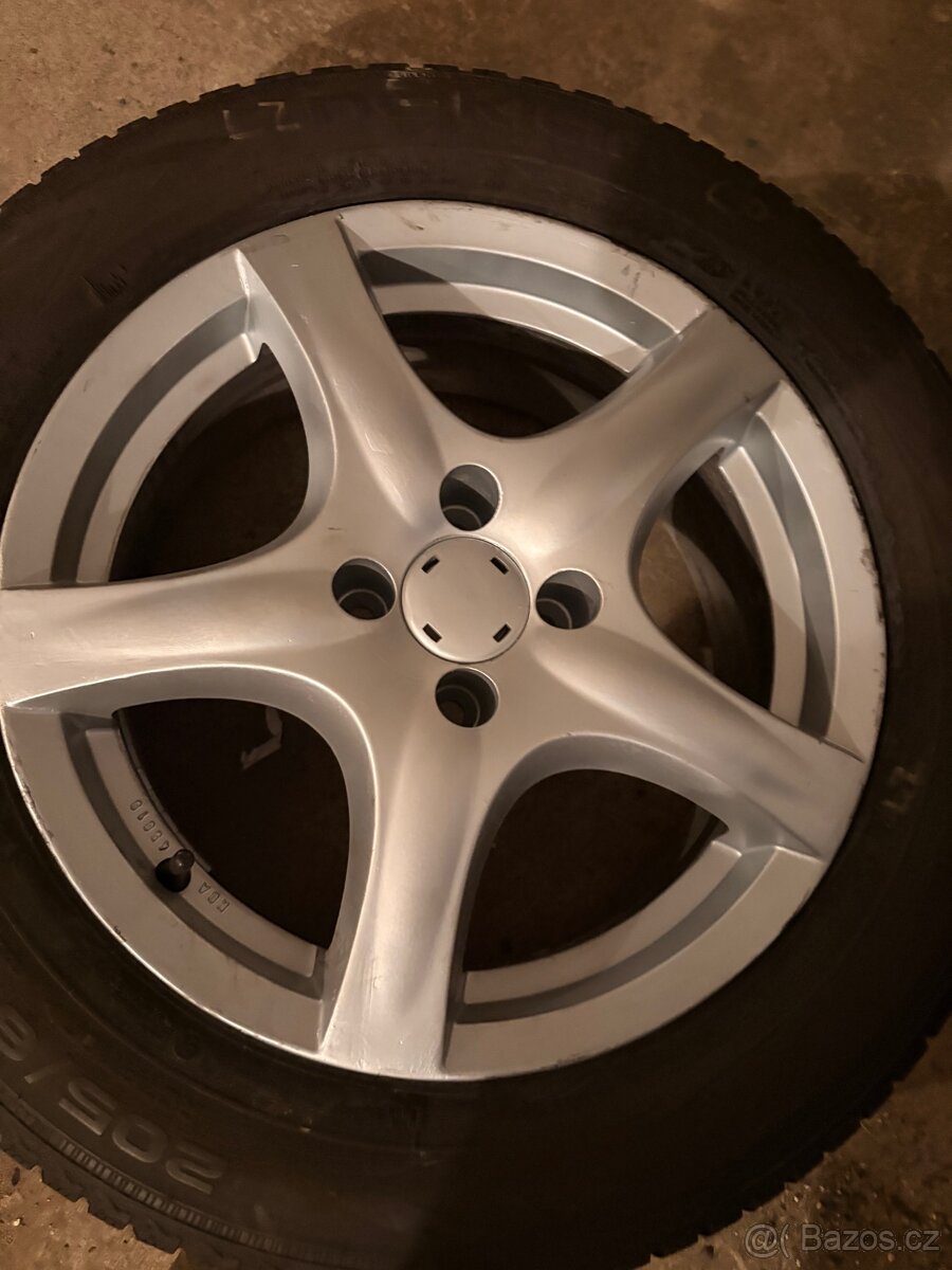 Kola r16 4x100 se zimními pneu nokian wr - 3