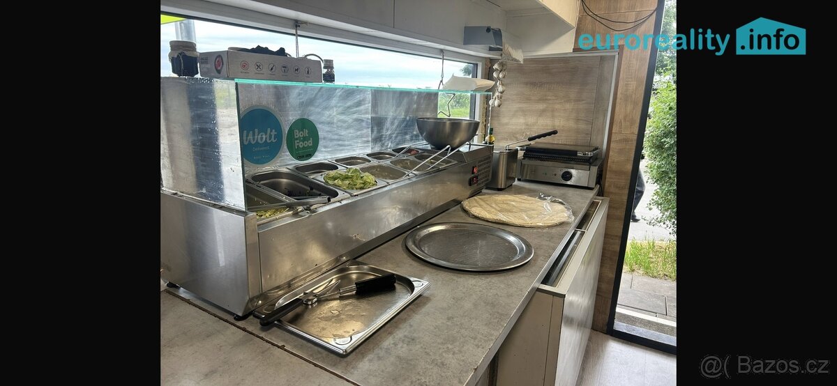 Pronájem, stánek rychlého občerstvení, 8 m2, Praha 9 - 3