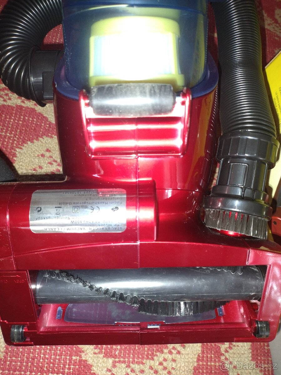 Bezsáčkový vysavač - 3