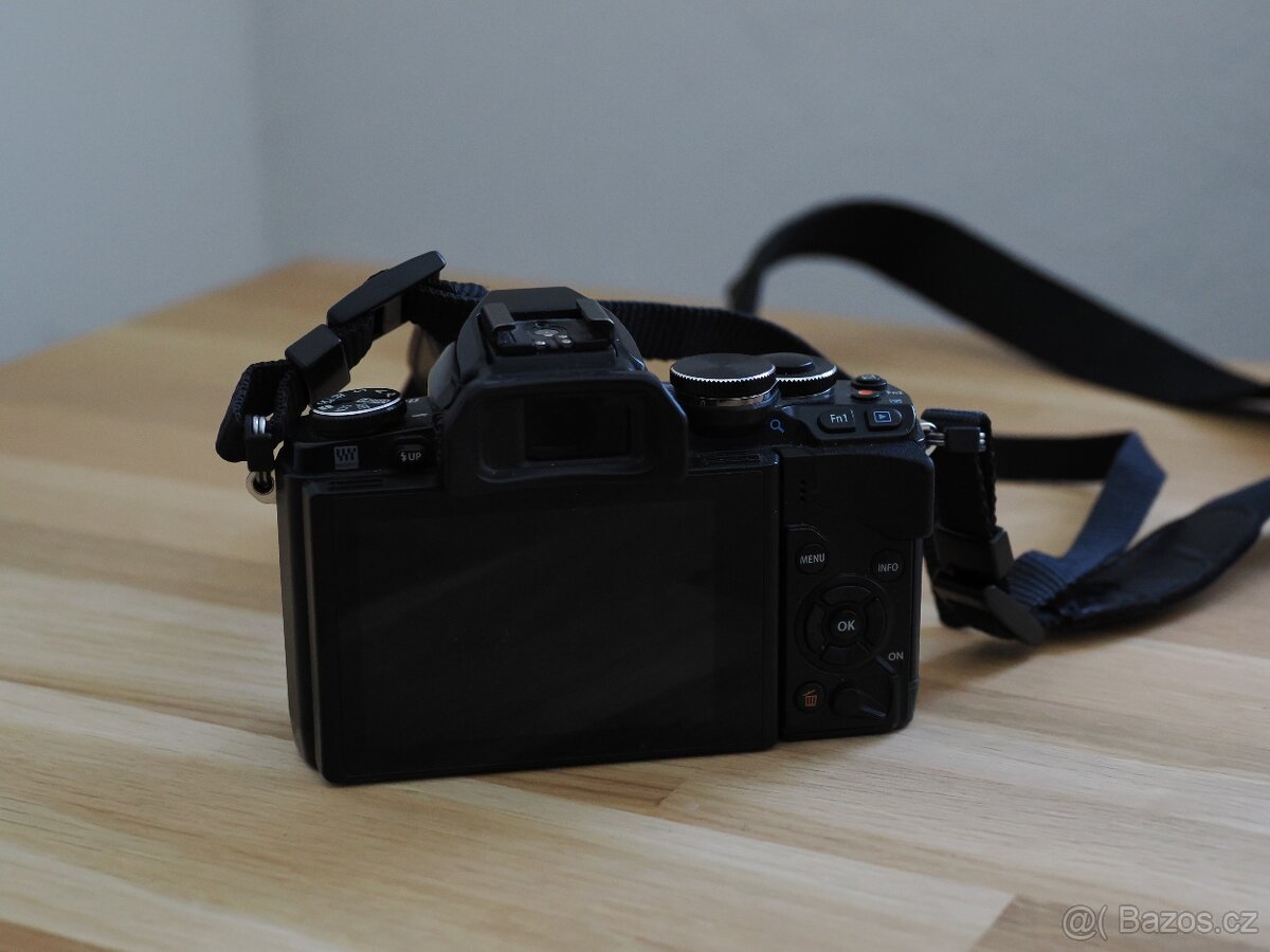 Olympus OM-D E-M10 + 14-42 mm - 3