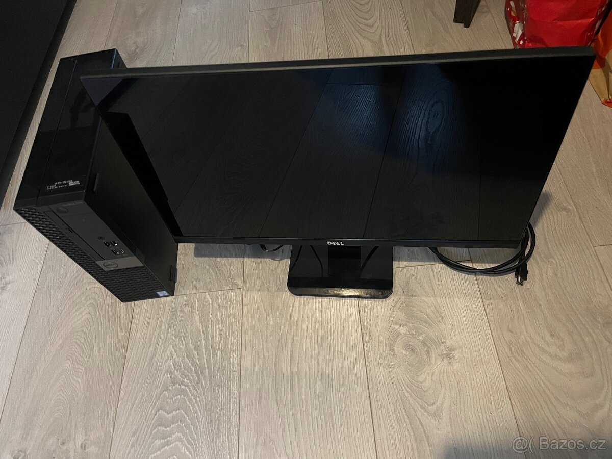 PC Dell s monitorem sestava - 3