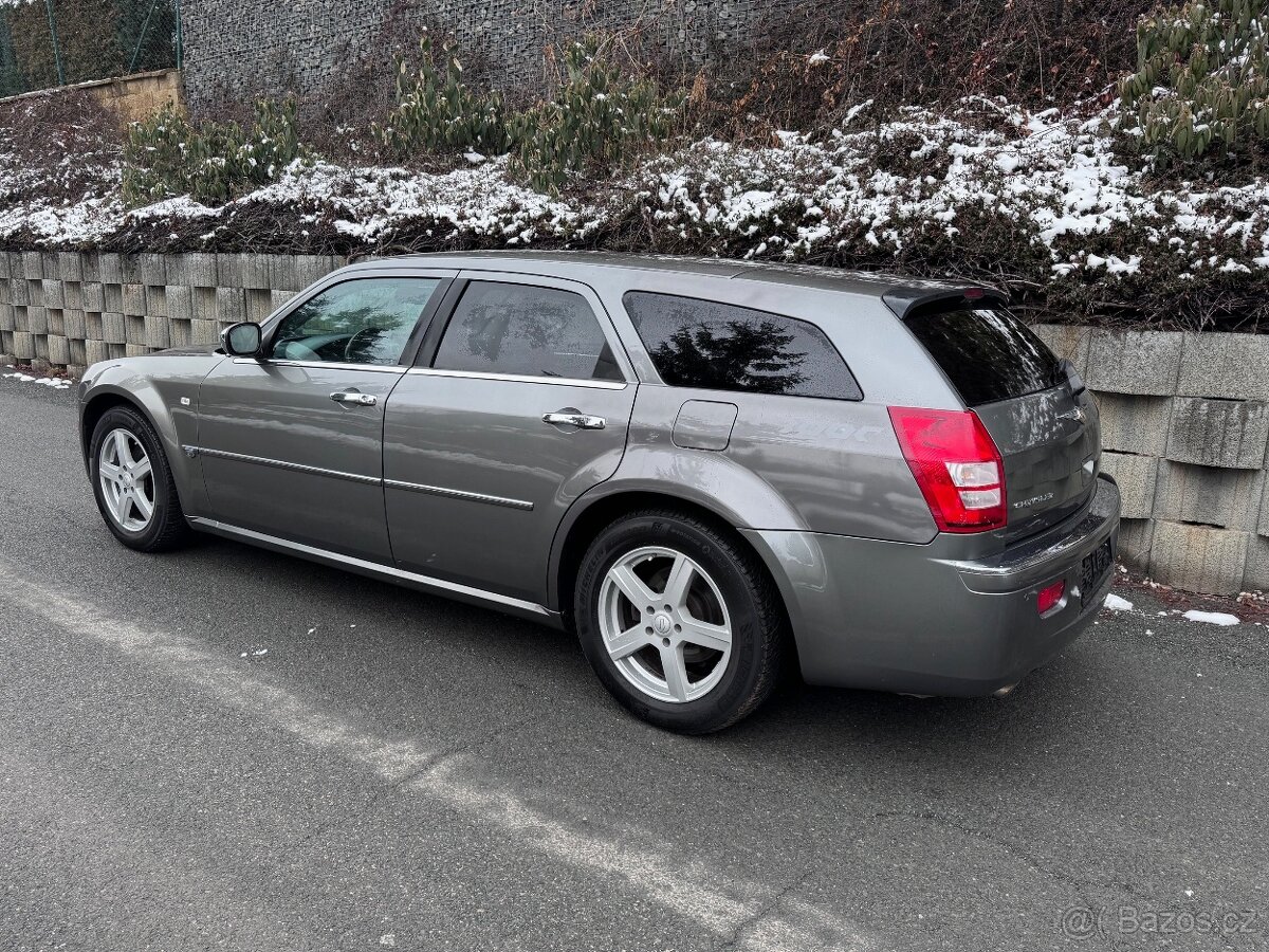 Chrysler 300C 3.0 CRD combi - 3