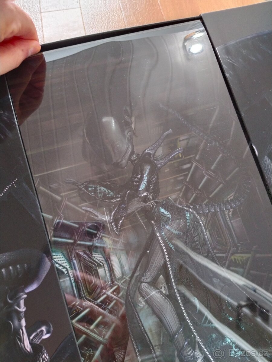 Monster high Alien Vetřelec - 3