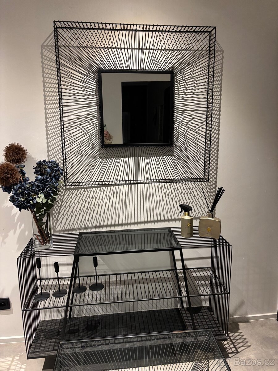 Set-stoleček-zrcadlo-komoda-KARE - 3