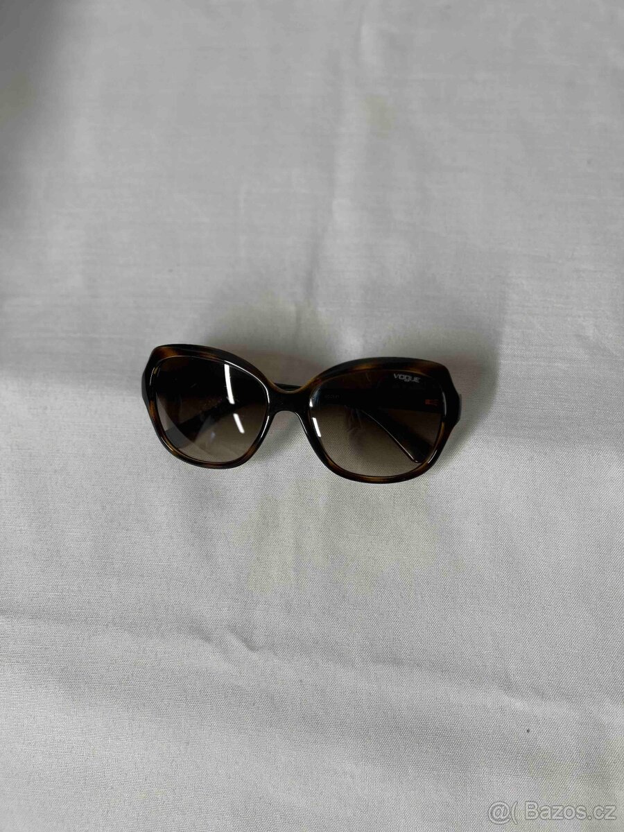 Sluneční brýle Vogue - 3
