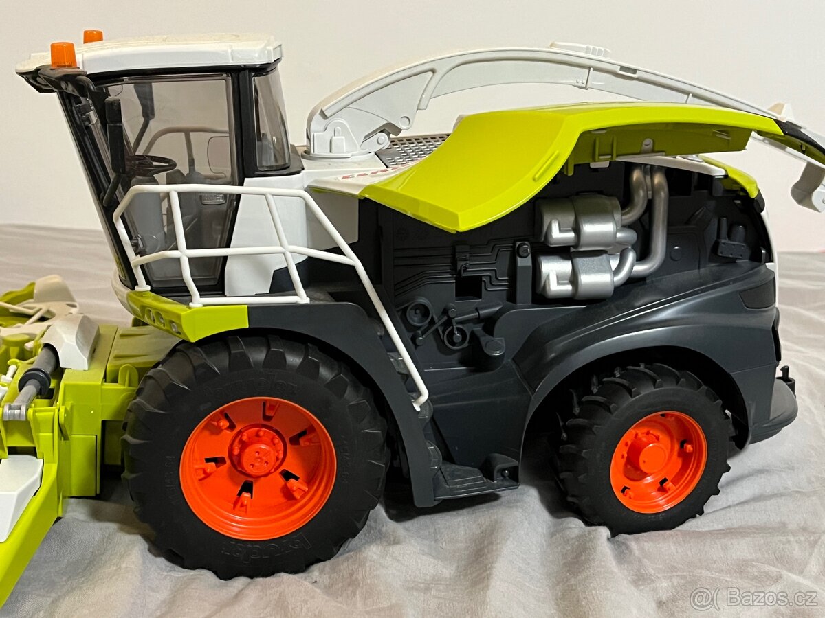 Bruder Class Jaguar 980 - 3