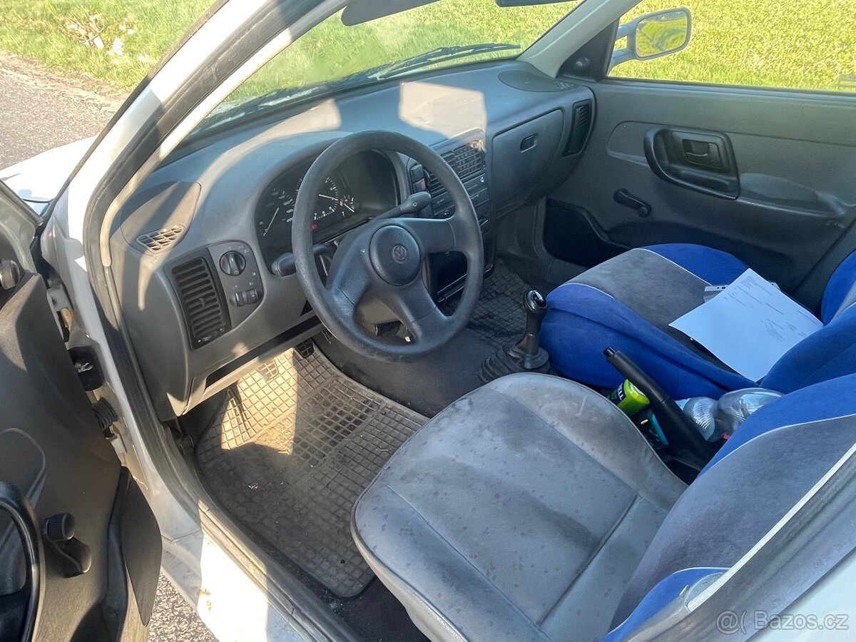 VW Caddy 1.4 benzin - 3