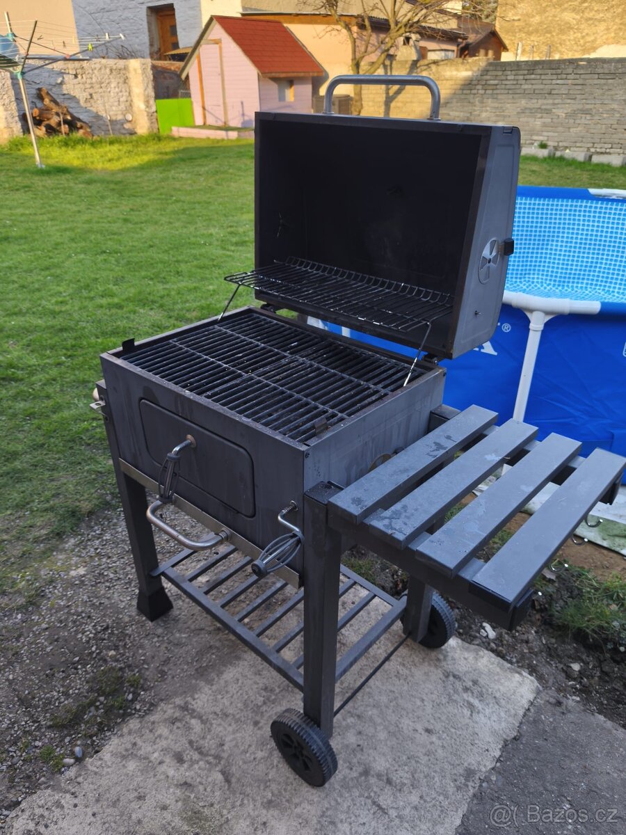 Grill na uhlí - 3