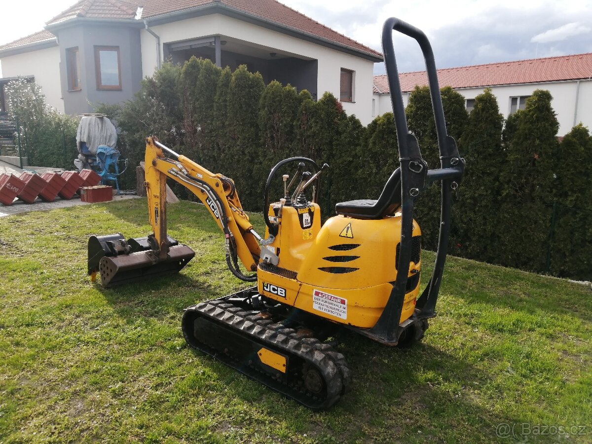 Bagr JCB Micro Plus - 3