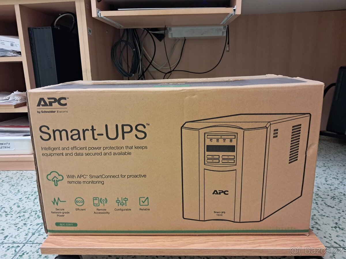 APC SMART UPS 1000VA - 3