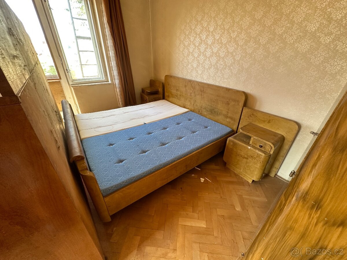 Prodam starožitnostny nabytek - 3