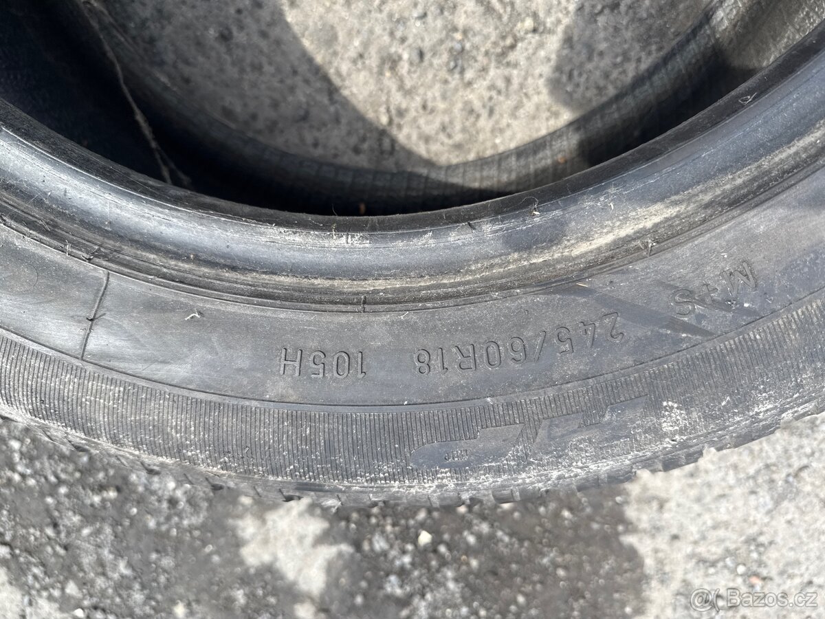 1 ks 245/60R18 nova Goodyear Wrangler