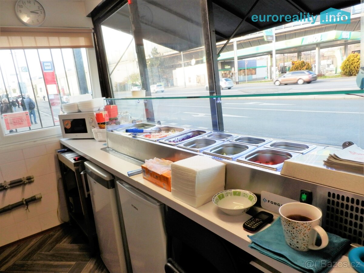 Pronájem, stánek rychlého občerstvení, 10 m2, Praha 10 - 3