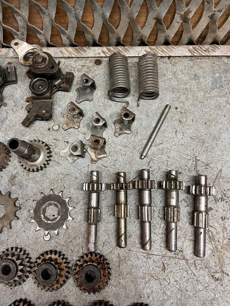 Díly do převodovky Jawa pionýr/mustang - 3