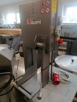 Pásová pila Minerva CE 182 - 3