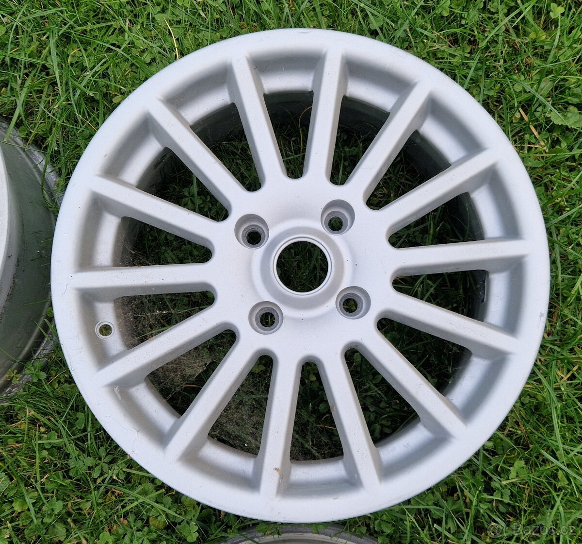 Alu kola R16 J7 ET35 - 3