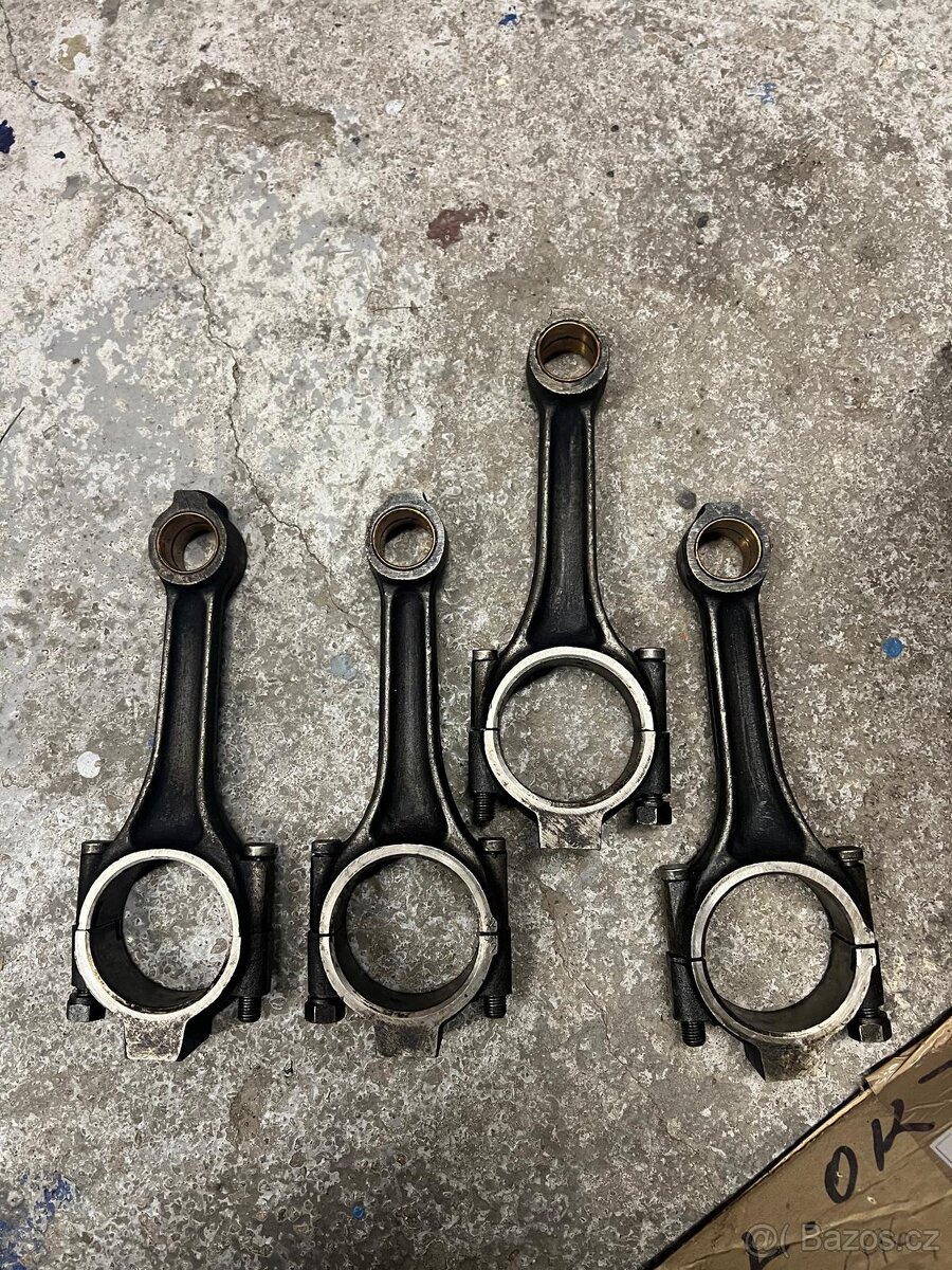 Škoda 120 - Sada pístu 73mm + ojnice - 3