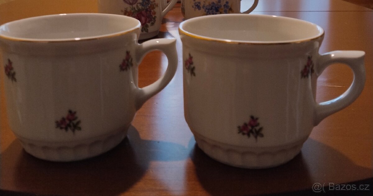 Hrnky staré - 3